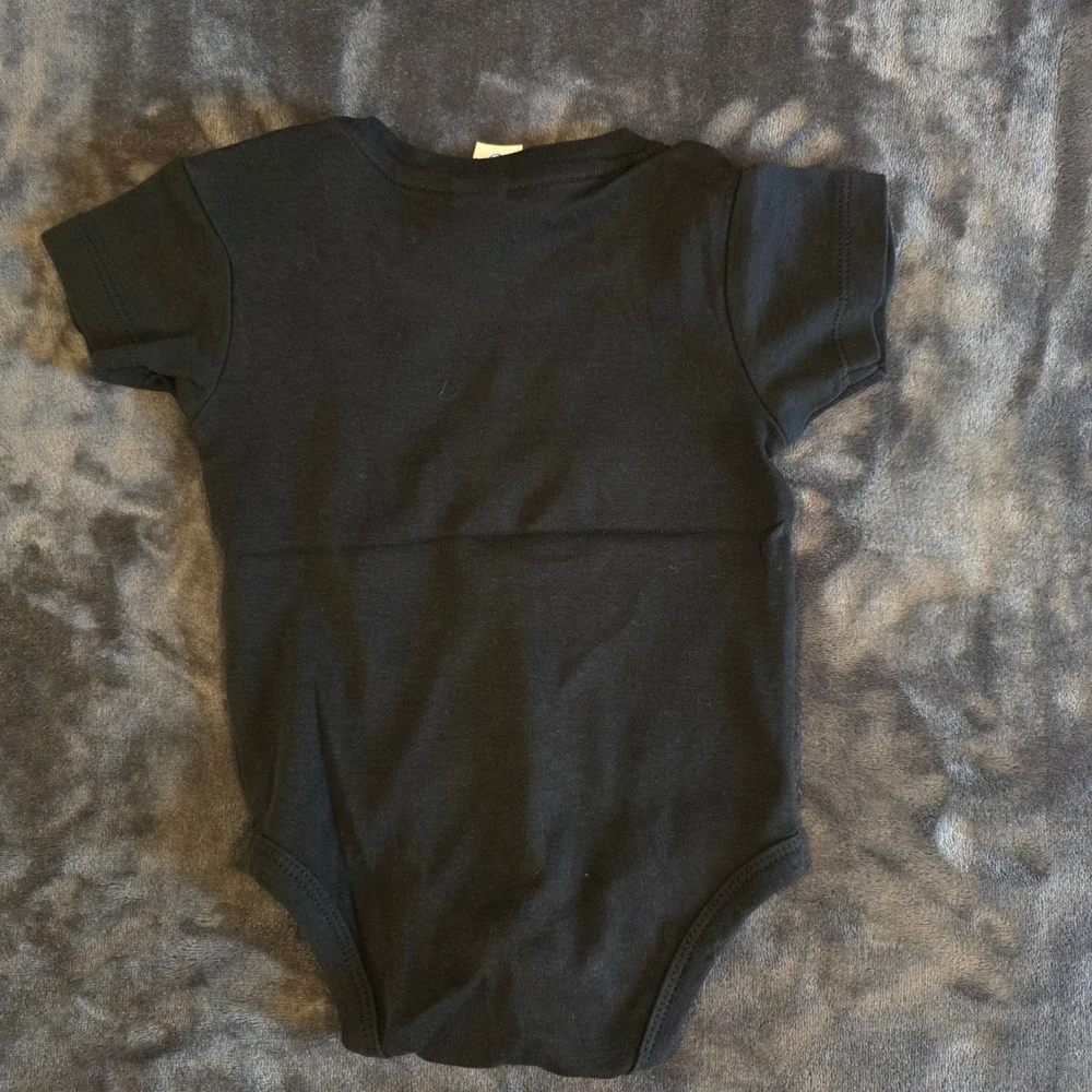 JHK Misfits Punk Rock Fiend Skull Black Infant Bodysuit 9M Short Sleeve Snaps